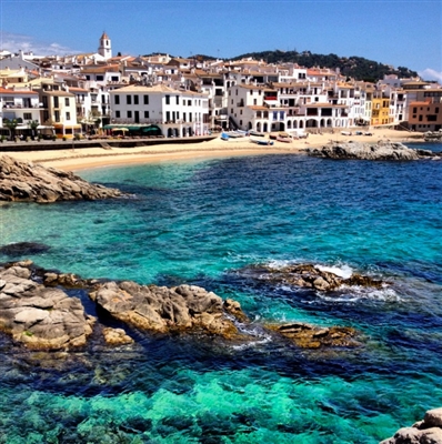 Hotels in Spanien mit Strand. Wo kann man sich am besten ausruhen? Barcelona, ​​​​Inseln von Spanien