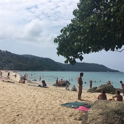Karon Beach Phuketissa - katsaus Thaimaan matkaan