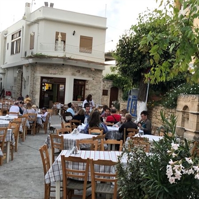 Независими почивки в Гърция 2021: Храна, хотели, Visa