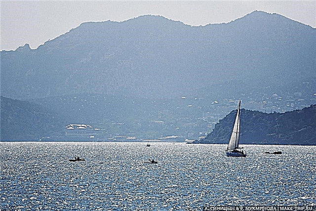 استرح في شبه جزيرة القرم في صيف عام 2021. ما هو الطقس وهل يستحق الذهاب