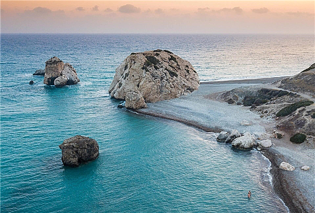 Kolik stojí dovolená na Kypru - 2021. Náklady na cestu