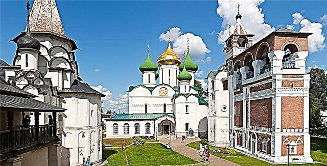 Viajando por el Anillo de Oro de Rusia: rutas y precios