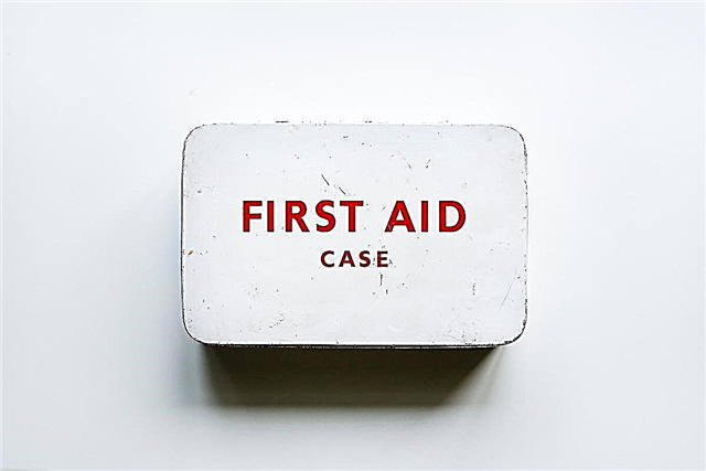 Tourist's first aid kit: a list of medicines for the trip
