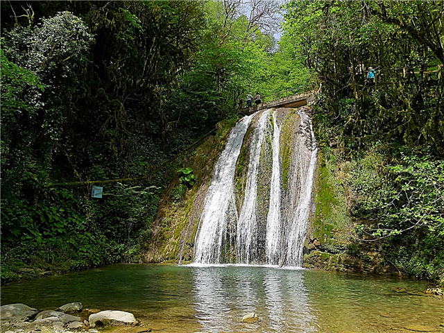 33 Wasserfälle - eine wunderschöne Kaskade in der Nähe von Sotschi. Anfahrt, Bewertung, Foto