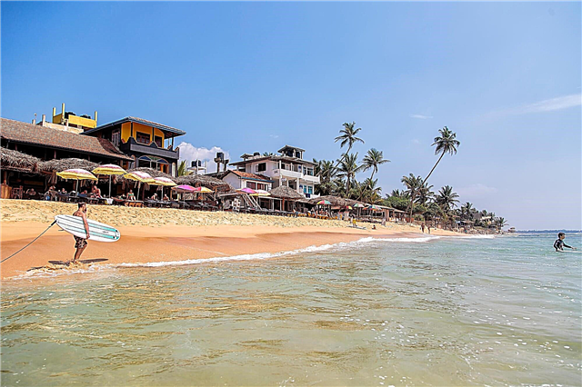 Hikkaduwa (Sri Lanka) - beaches, reviews, hotels, weather
