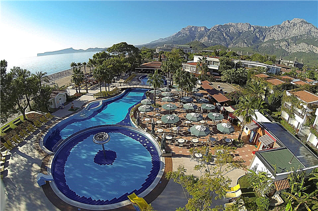 10 geriausių Turkijos viešbučių su vandens parku vaikams