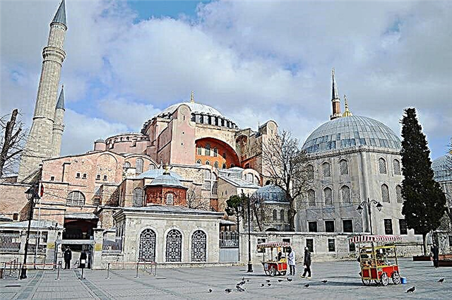Istanbul in winter. Weather and temperature. What to see?