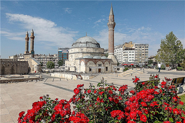 30 největších měst v Turecku