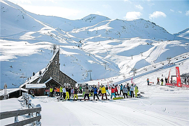 أفضل 25 منتجع تزلج في إسبانيا