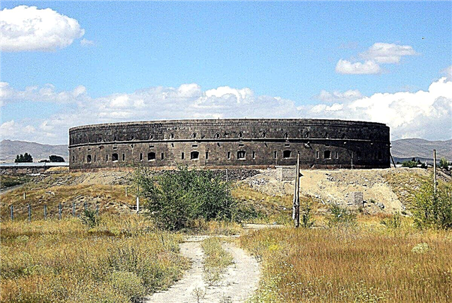 15 principais - fortalezas da Armênia