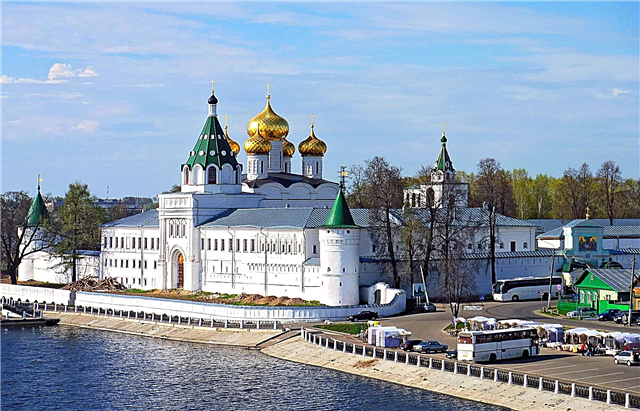 45 galvenās Kostromas apskates vietas