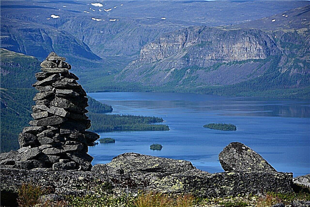 30 de rezervații naturale principale din regiunea Murmansk