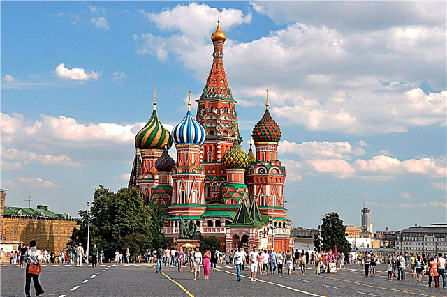 35 معابد رئيسية في موسكو