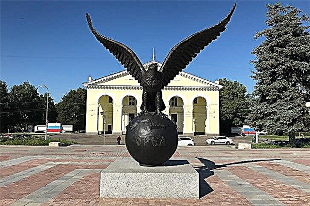 30 mest kjente monumenter i Oryol