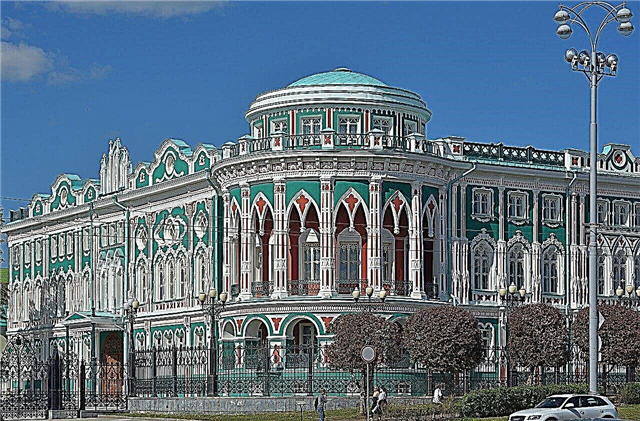 45 main attractions of Yekaterinburg