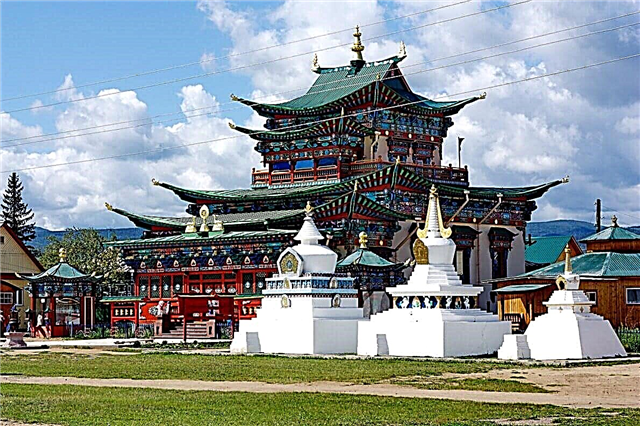 부랴 티아의 주요 명소 30 곳