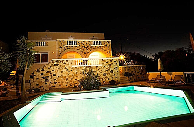 Inexpensive accommodation in Crete by the sea, the best offers and prices