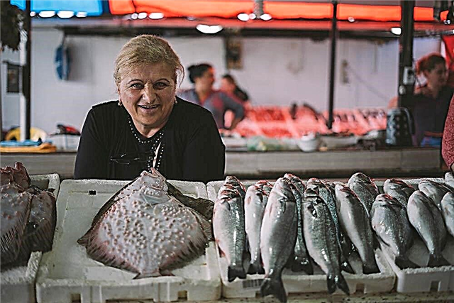 Preise in Georgien 2021: Essen, Essen, Meerestouren