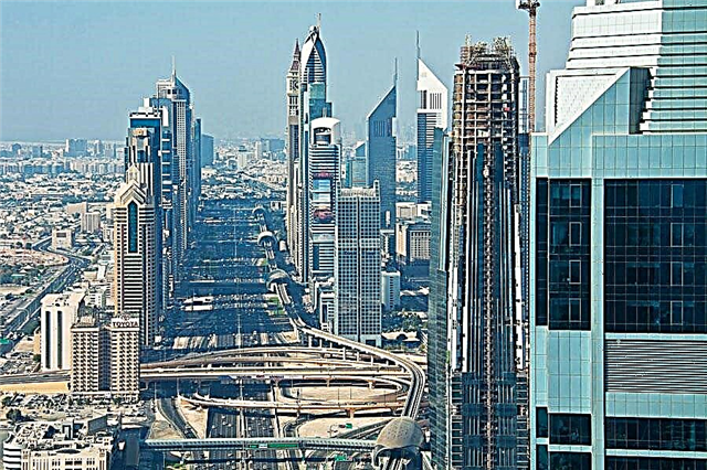 Precios en Dubai 2021 - comida, alojamiento, vuelos, excursiones